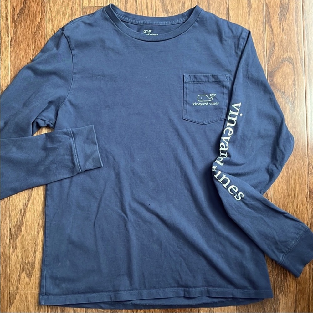 EUC vineyard vines navy blue long sleeve T-shirt Size XL